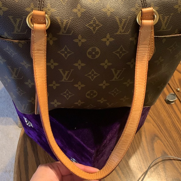 Authentic Louis Vuitton Totally LV PM Monogram Canvas Discontinued - Picture 5 of 13